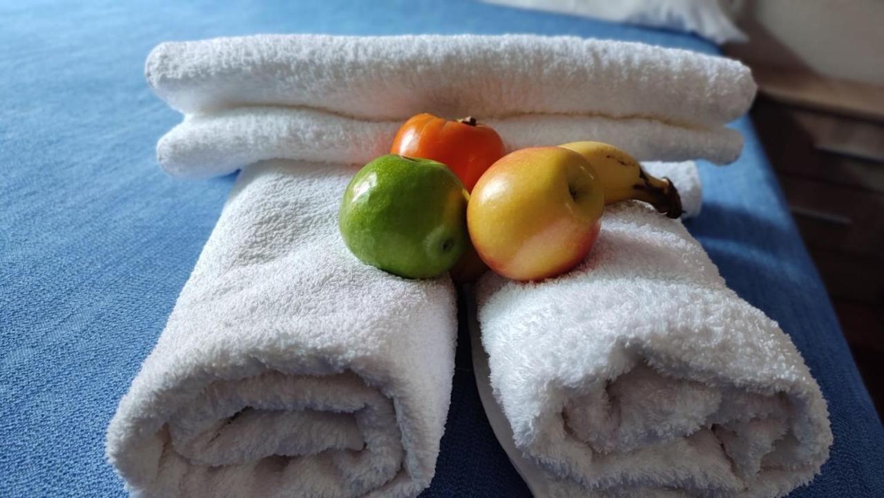 גרנדה Hostal Nevot מראה חיצוני תמונה